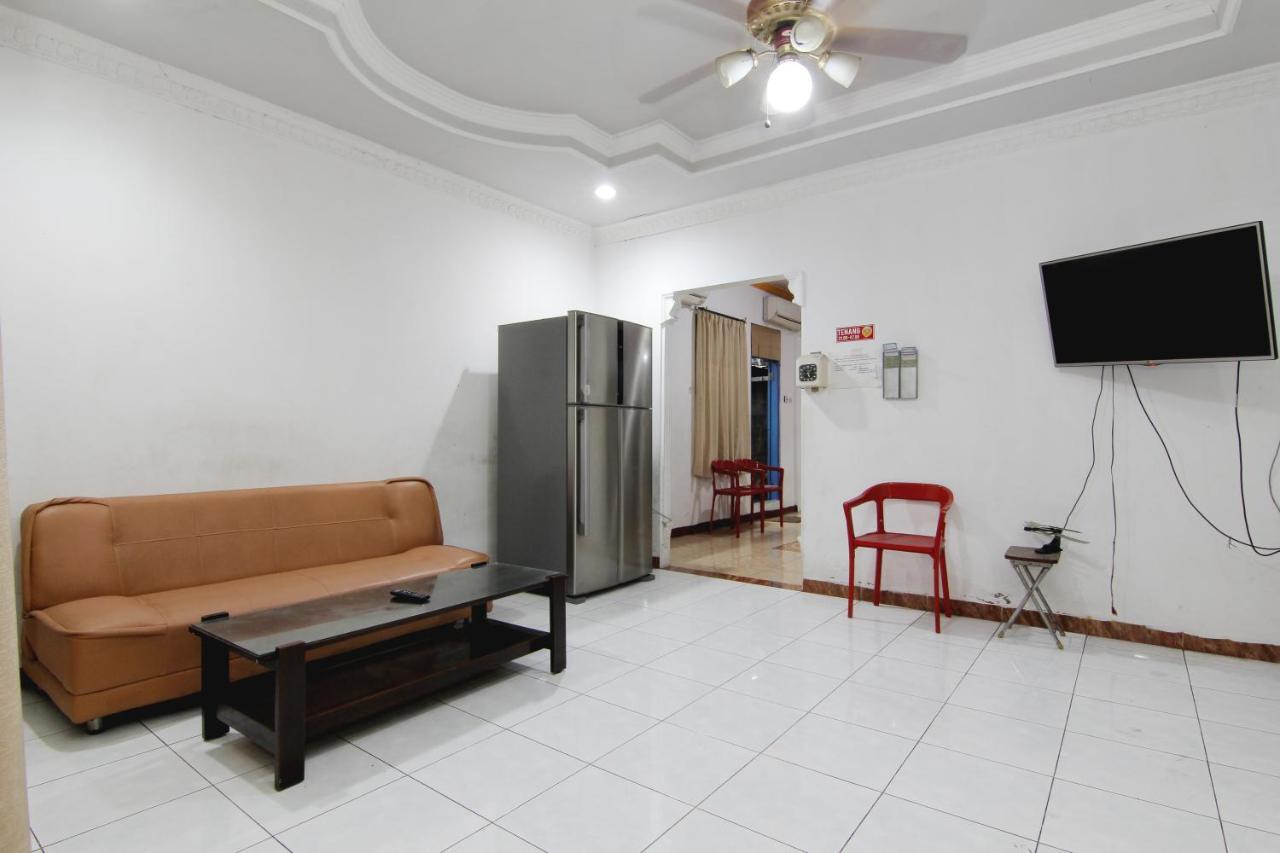 Arjuna Hostel Σεμαράνγκ Εξωτερικό φωτογραφία
